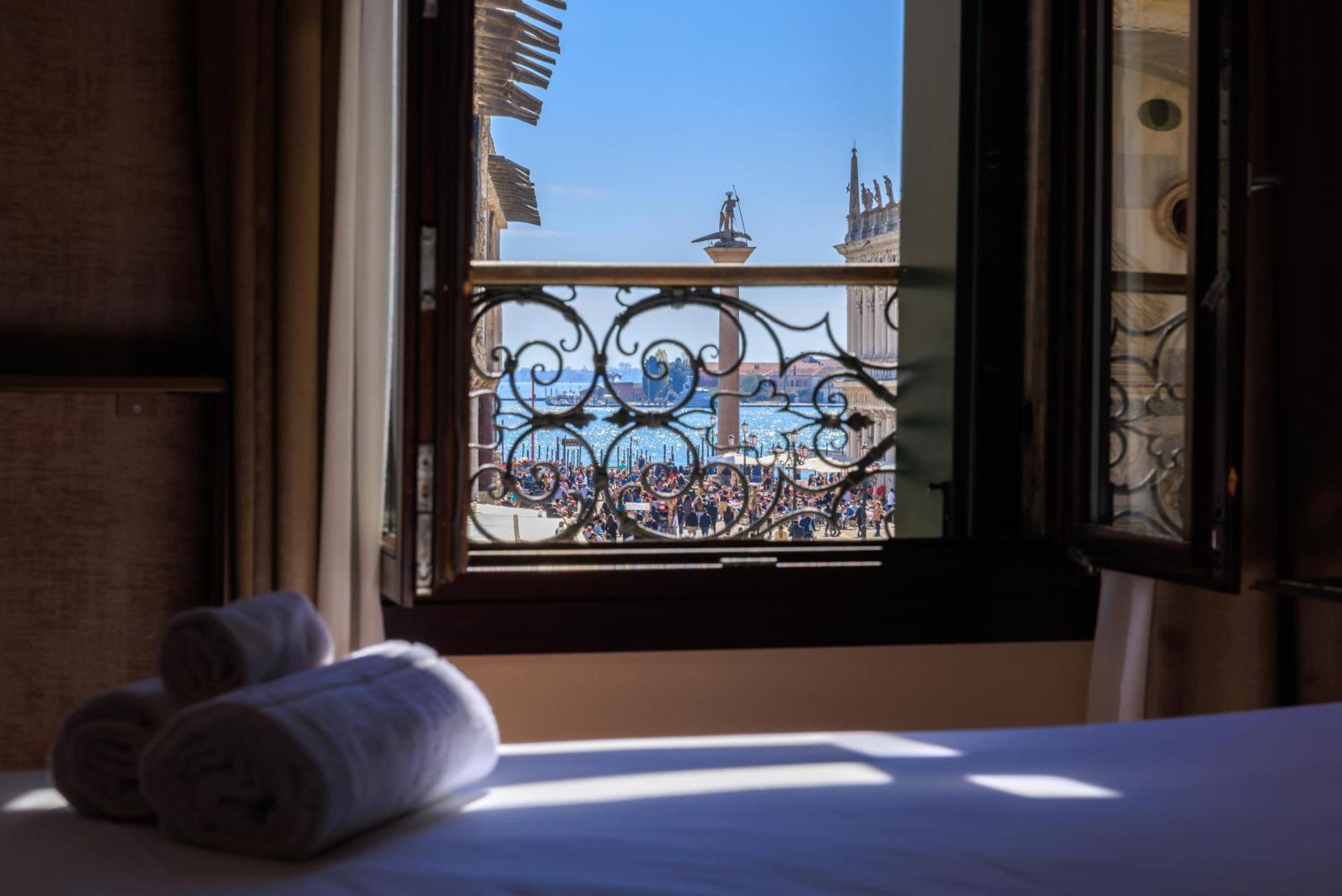 286 Piazza San Marco Hotel Venedig Eksteriør billede