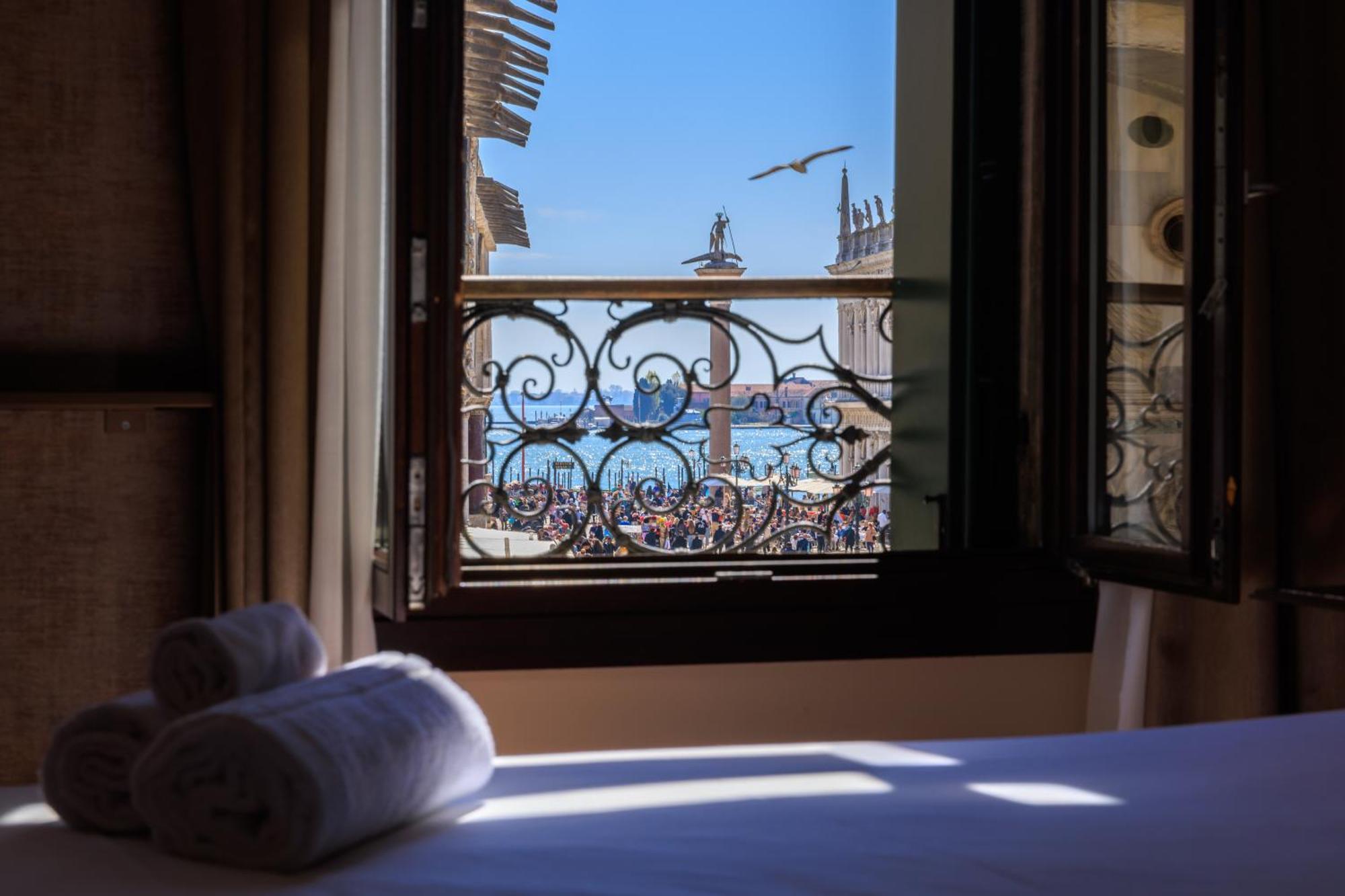 286 Piazza San Marco Hotel Venedig Eksteriør billede